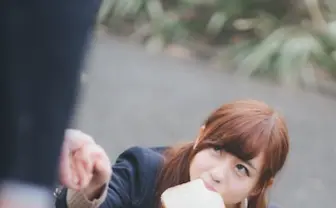 放課後JKとのデートがフリー素材に! タイムスリップ女子高生が胸アツ