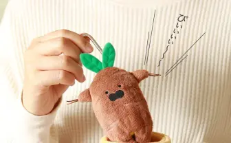 可愛さ絶叫レベル！「マンドラゴラ」を引っこ抜くと鳴るマスコットブザー