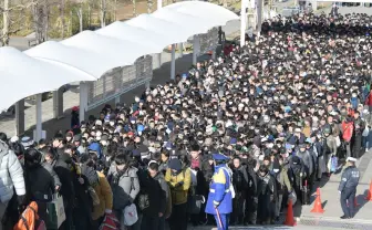 コミケ「中国人・韓国人お断り」貼り紙問題 運営が正式見解「適切ではない」