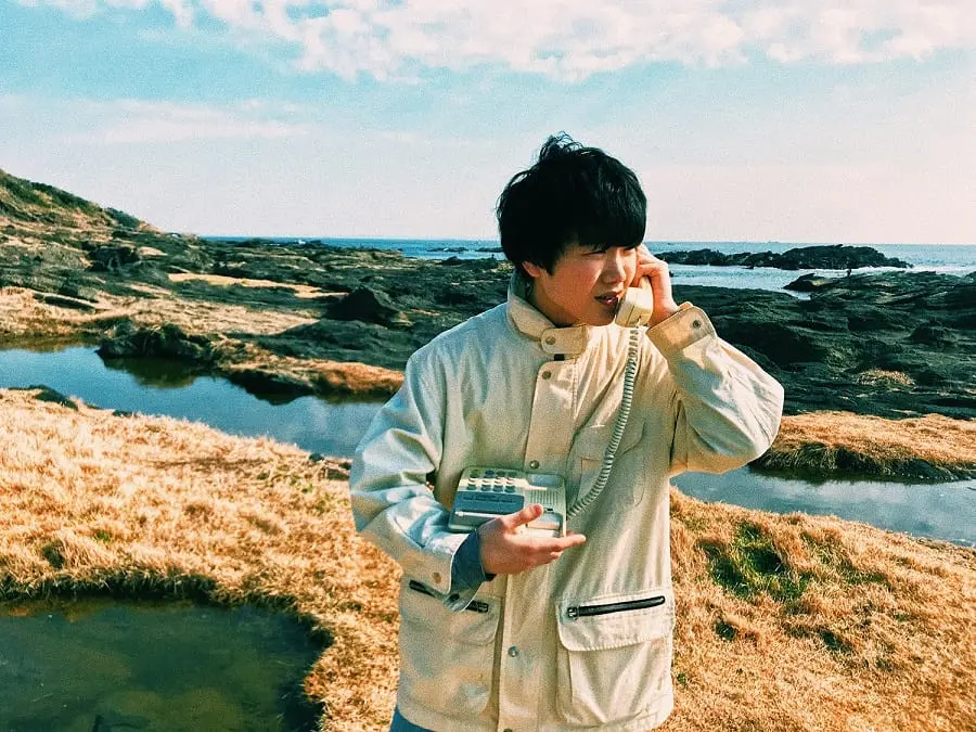 ストリーミング時代の新星「Mom」 2ndアルバム先行曲とMVを配信