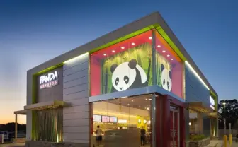 米国発の人気中華「パンダエクスプレス」川崎に1号店 定番のオレンジチキン!