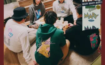 シティポップに着こなせる？ アニメコント「マリマリマリー」新作グッズ