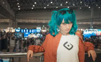 「砂の惑星」初音ミクと歩くニコ超 YouTuberすか?って声かけられた
