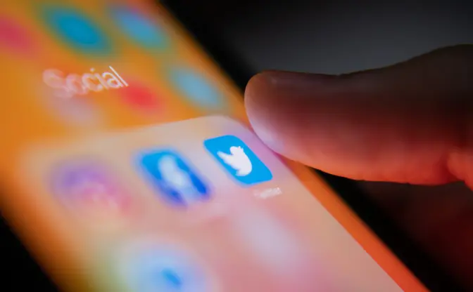 Twitter、画像の表示変更を不具合と発表「修正しだいお知らせします」