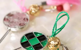 『鬼滅の刃』炭治郎や善逸らをモチーフにしたかんざし　伊之助だけまんまだ！