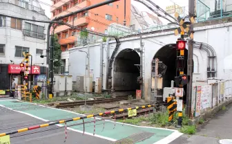 『FF7』ミッドガルは渋谷にあった？ 目の前が聖地になったので行ってきた