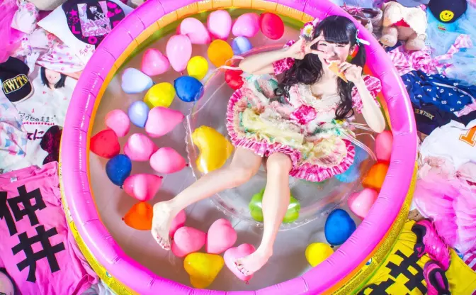 アイドル「ももち」の凄み　ぱいぱいでか美が語る究極の可愛さとは？