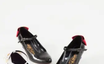 まどマギパンプスにアルティメットまどか・悪魔ほむら降臨！ 再販も開始