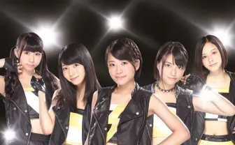 「あまちゃん」挿入歌「暦の上ではディセンバー」を歌うベイビーレイズの衣装初披露！