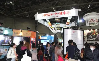 日本のアニメ魂に撃沈! 外国人で賑わう「アニメ(ーター)見本市」AJブースレポ