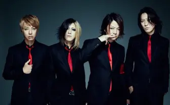 ヤバいを連呼！ GLAY、ネットで人気の「百花繚乱」FNS歌謡祭で初披露