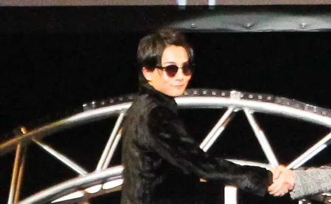 ワタナベマホト、YouTuber引退を発表　ネット上での告発受けて