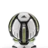 ボールは「友達」から「コーチ」の時代へ？　アディダスが発売した“頭脳を持ったサッカーボール”がスゴい