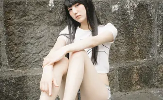 【写真】絶世のスレンダー美女「みりっく」さん現る その美脚、もはや凶器!