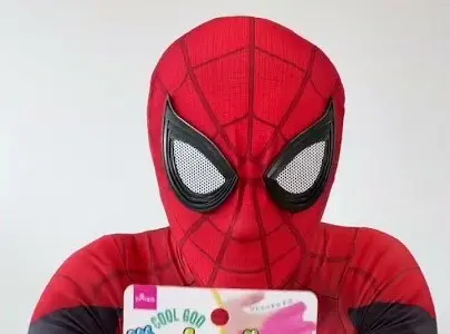 YouTube登録者数1000万人を日本最速で突破したスパイダーメーンさん