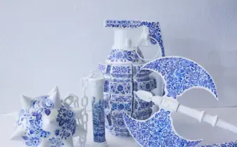 武骨とは無縁な陶器の武器セット　パリ在住のアーティストが込めた強さや怒り