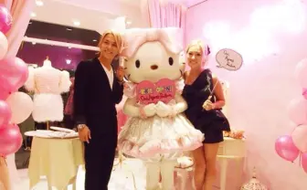 キティも来店! 福王寺彩野「ウィ, アヤノ リュバン」表参道に