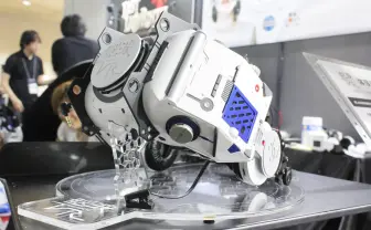 【TGS】VR空間の美女集団から1人を選べる？ 脳波は僕を裏切らない！