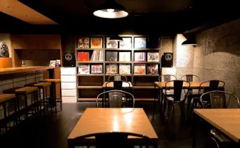 ハイレゾ/アナログを堪能! 音楽メディアによるミュージックBar誕生