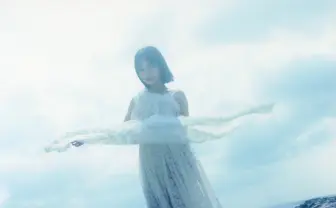 戸田真琴×飯田エリカ写真集『神画』特別写真展を開催　特装版も販売