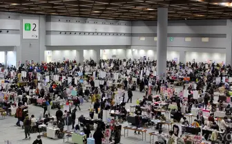 「コミックマーケット100」来場者数の上限引き上げ 冊子版カタログも復活