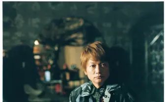 香取慎吾、新作絵画が「週刊文春WOMAN」表紙に　実質Dear WOMAN