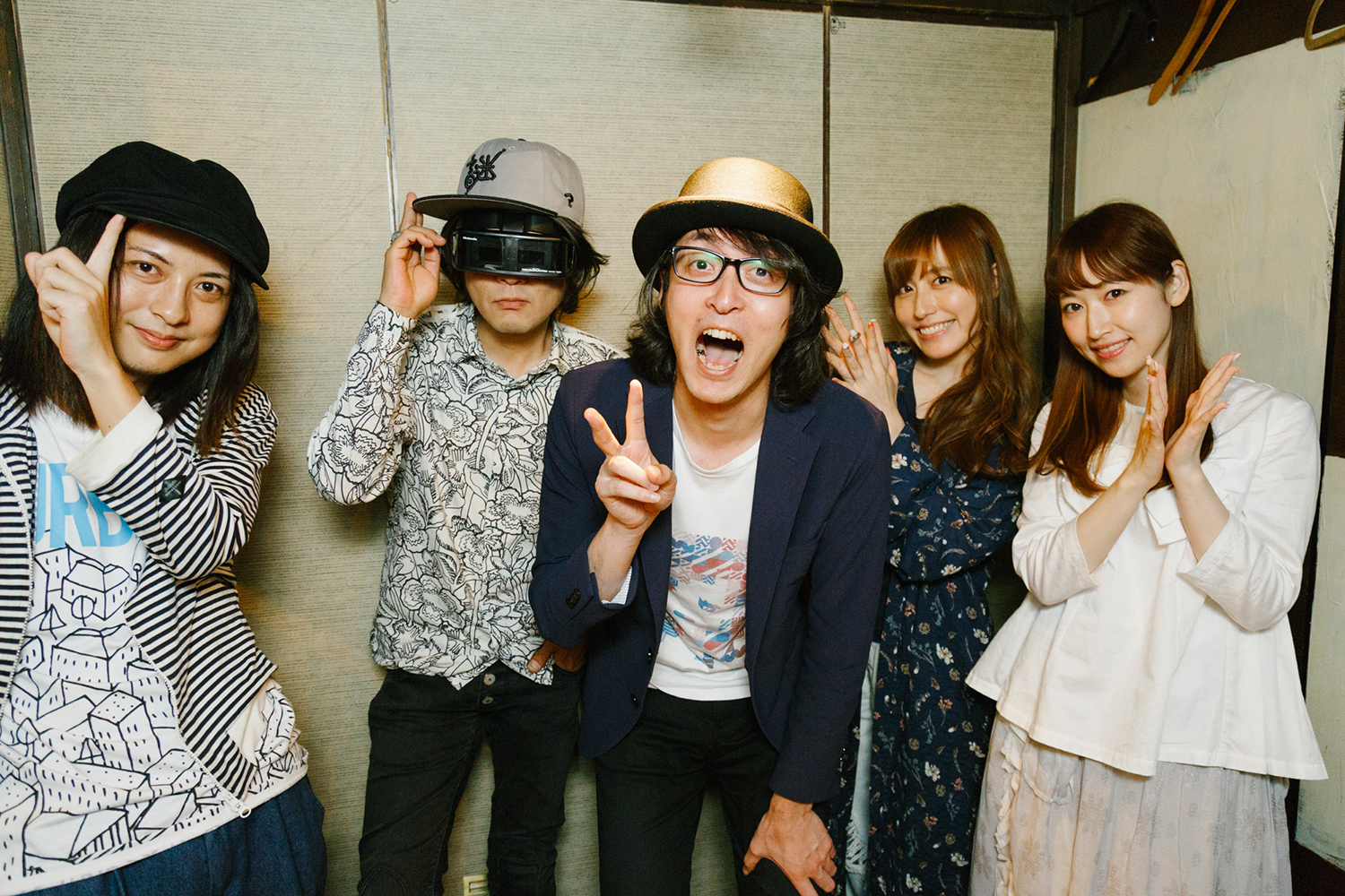 豪華声優やラッパーが居酒屋に集結、ヒゲドライバーに物申す! ロング対談集.jpg