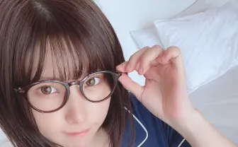 えなこ写真集『OFF COSTUME』オリコン1位&重版決定 オフショット3枚解禁