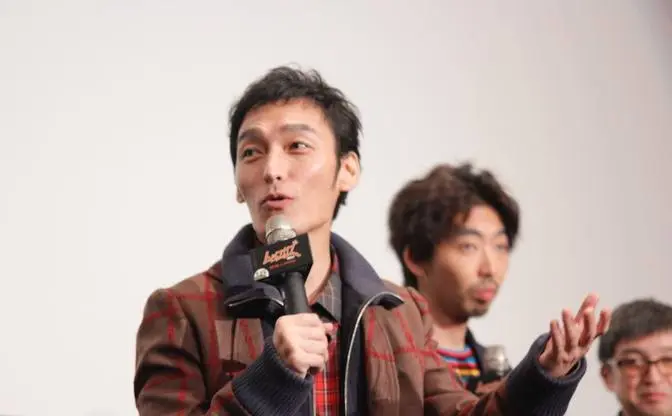 草なぎ剛が結婚…おめでとうございます!!!!!!　YouTubeも100万人突破で節目の年に