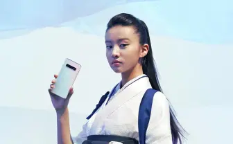 Kōki, 凛々しい和装姿で書道に挑戦 「身の引き締まる思いでした」