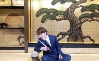 YouTube界の異端児 カルマ、チャンネル登録者数100万人突破