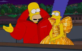 シンプソンズ×BALENCIAGAによるアニメ、お馴染みキャラがランウェイに