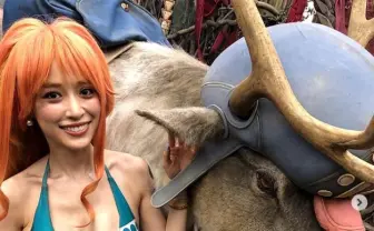 泉里香の「ONE PIECE」ナミ姿 パーフェクトボディ再現にはプレッシャーも