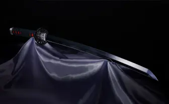 『鬼滅』炭治郎の日輪刀が初の1/1で立体化 新録ボイスで水の呼吸もできる!