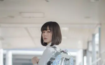 きゅんくんの新作ロボットがAKBのライブに登場！　近未来のPV公開