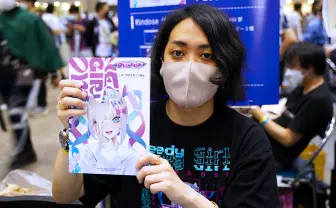 コミケ『NEEDY GIRL OVERDOSE』本も人気 にゃるら「承認欲求は活力であり罠」