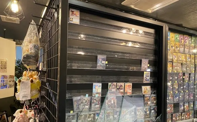 カードショップはなぜ空き巣に狙われる？ 多発する窃盗事件、被害店舗の証言