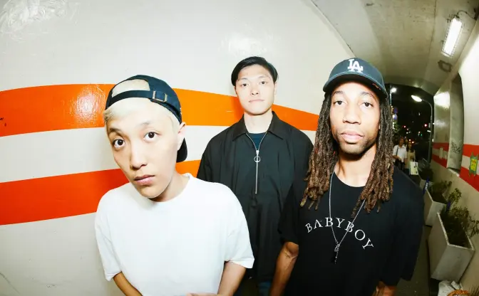 人種、言語、セクシャリティ── CIRRRCLEは“ハッピー”で越境する