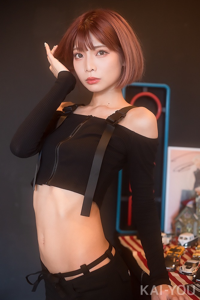 【写真】奇跡の8頭身は伊達じゃない　アイドル「米倉みゆ」の無防備に目を奪われる.jpg