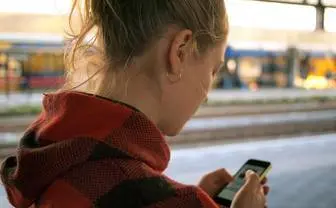 漫画村や漫画BANKなどの違法サイト、若者の3割が利用　20代女性が38％で最多