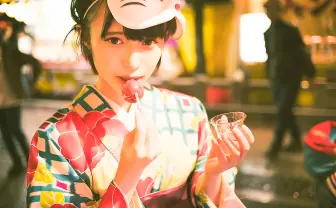 【写真】袴の似合う黒髪美少女「つぶら」さんと、季節外れのお祭り巡り