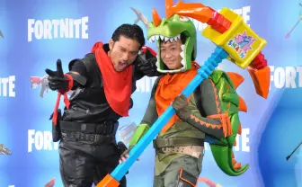 『フォートナイト』TVCMにTOKIO出演 城島「島に降り立つ設定が大好物」