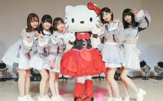 ゼロイチ所属アイドル「#ババババンビ」初主催ライブでハローキティと躍動