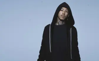 KOHH、ワンオクTakaとの「I Want a Billion」360度MVの舞台裏映像