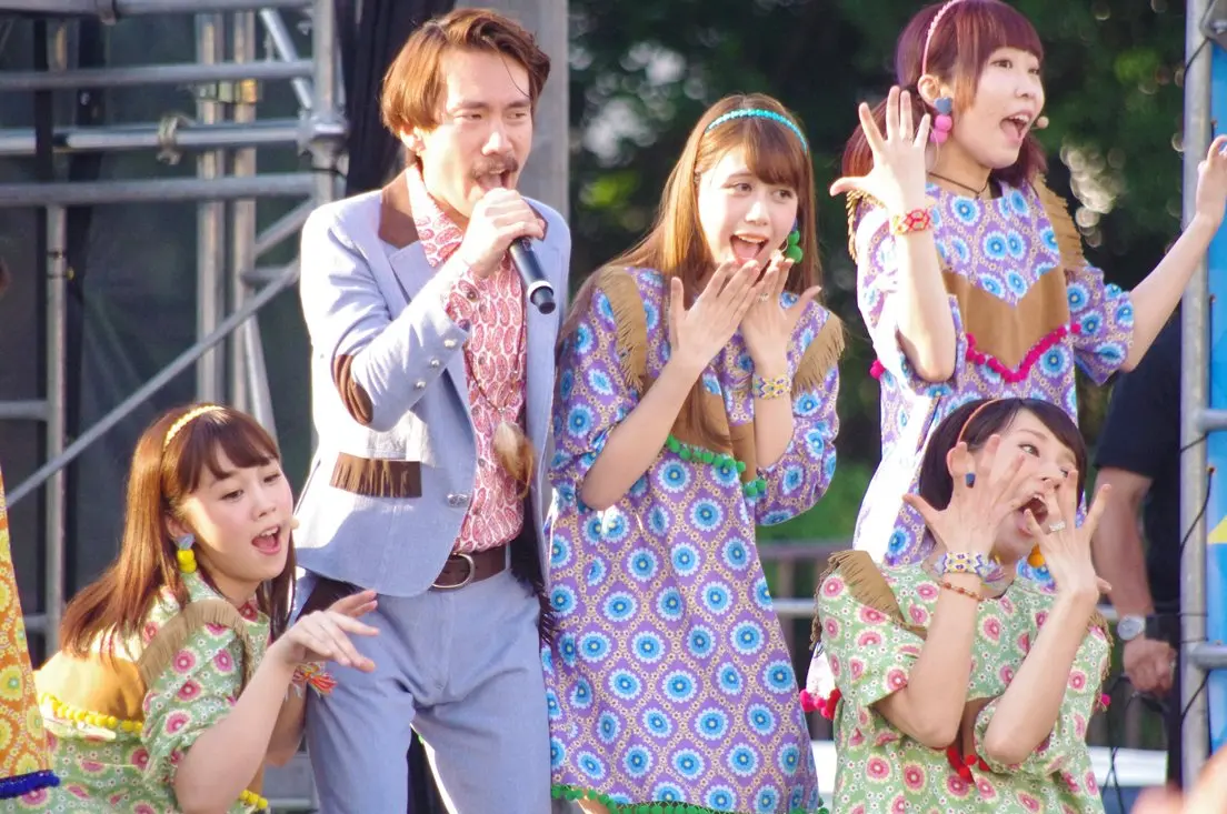 【TIF】なぜかアイドルよりも目立つおじさんがすごい! 清竜人25レポ.jpg