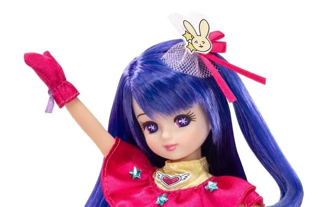 リカちゃんが『推しの子』星野アイに変身！ 瞳の星も完全再現