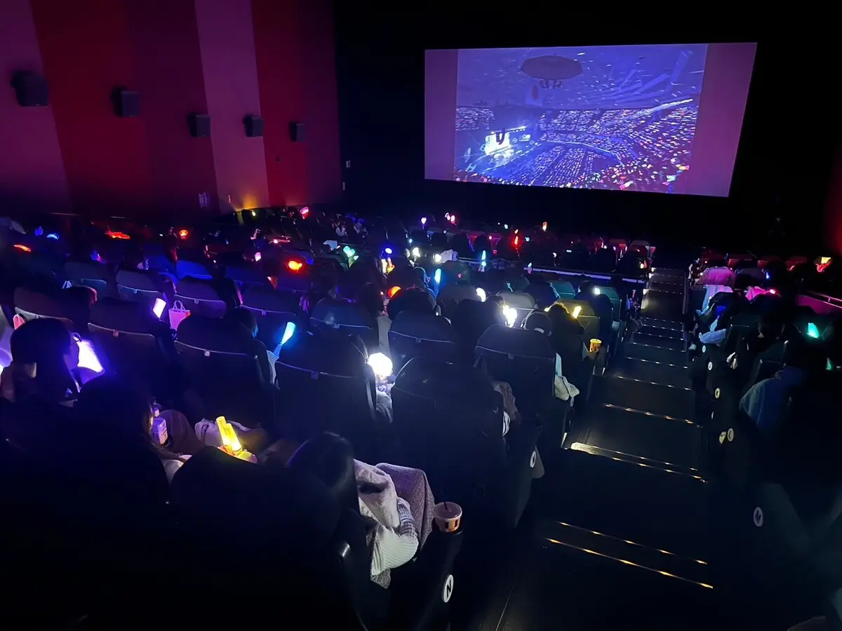 武道館ワンマンライブのパブリックビューイング