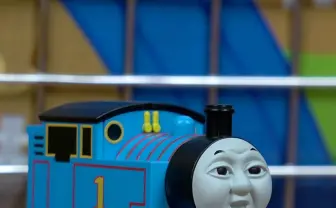 「きかんしゃトーマス」変顔フィギュアがヤバすぎる