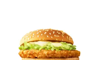 3年連続値上げのマクドナルド、定番商品「チキンクリスプ」価格据え置きで増量