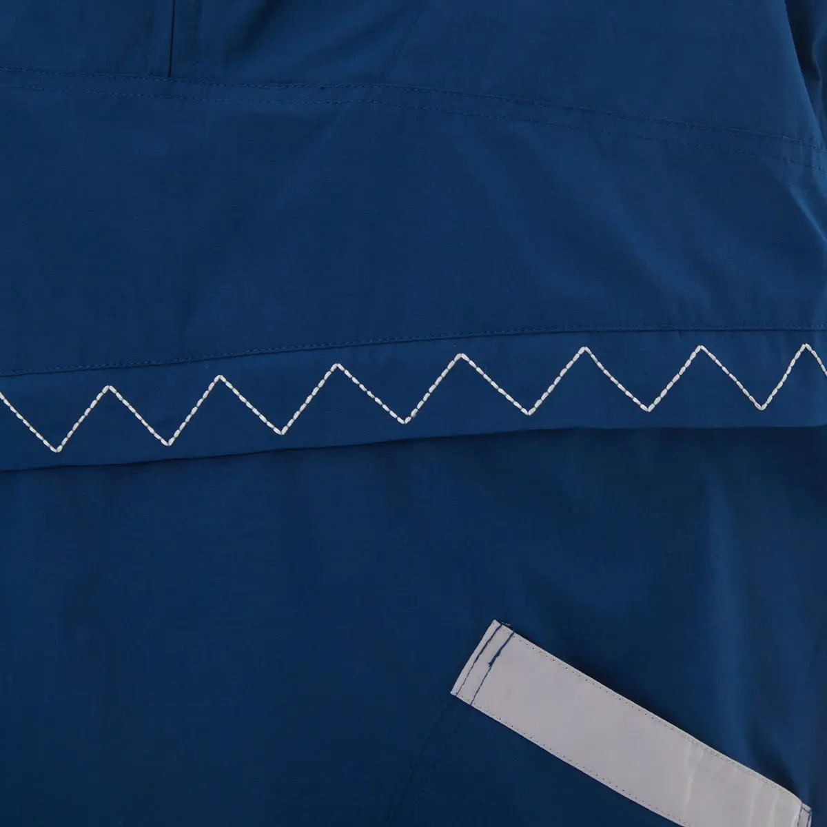 コラボアウターイメージ画像②